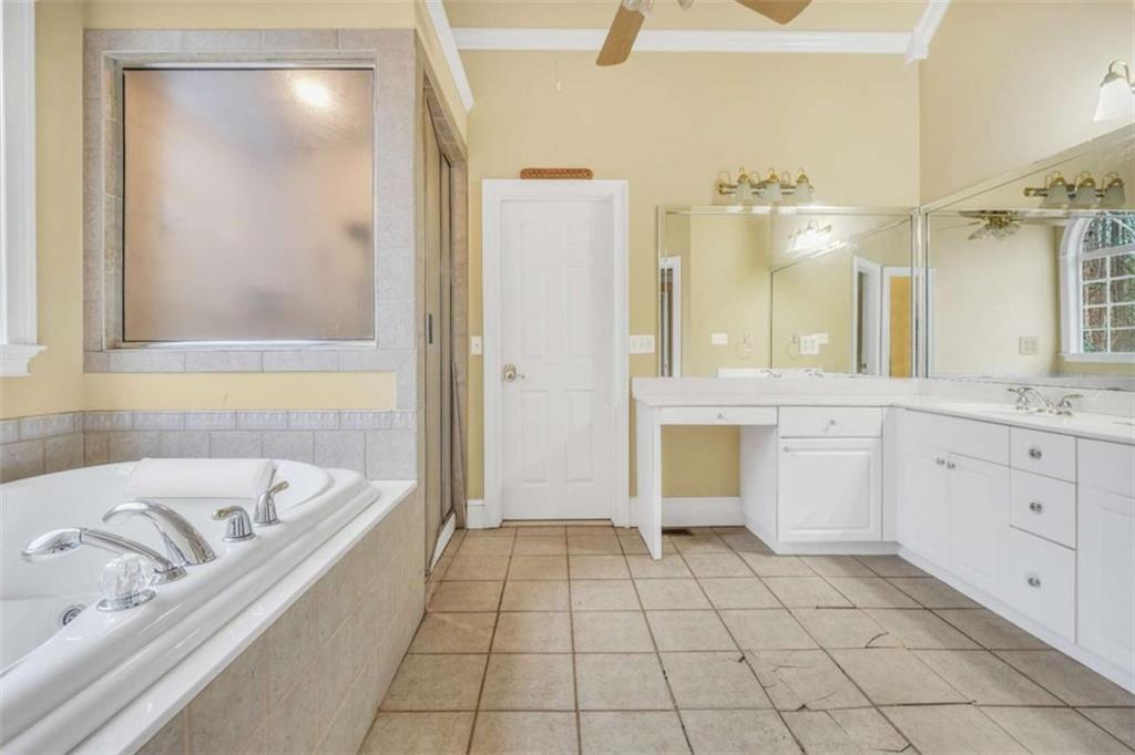 3003 East Fairview Road Southwest McDonough, GA 30252 - Photo 32 of 46