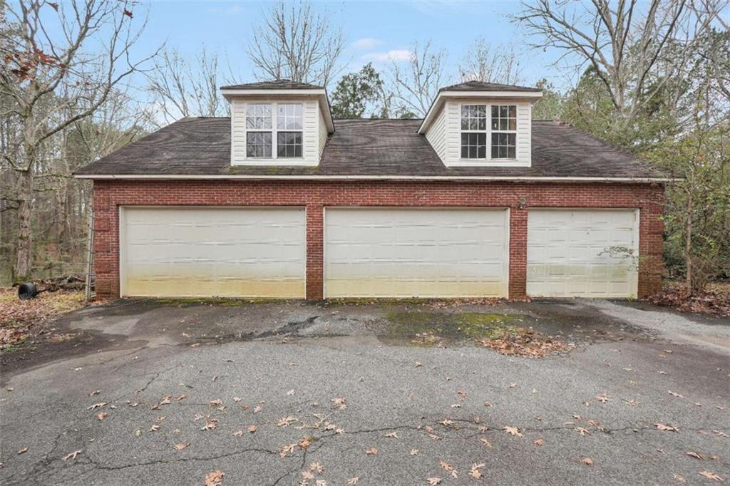 3003 East Fairview Road Southwest McDonough, GA 30252 - Photo 10 of 46