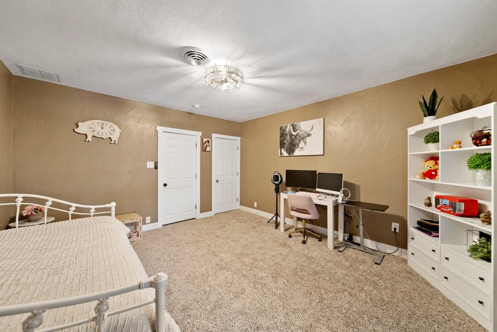 258 Bobcat Road Sanger, TX 76266 - Photo 27 of 39 Gallery Image 27
