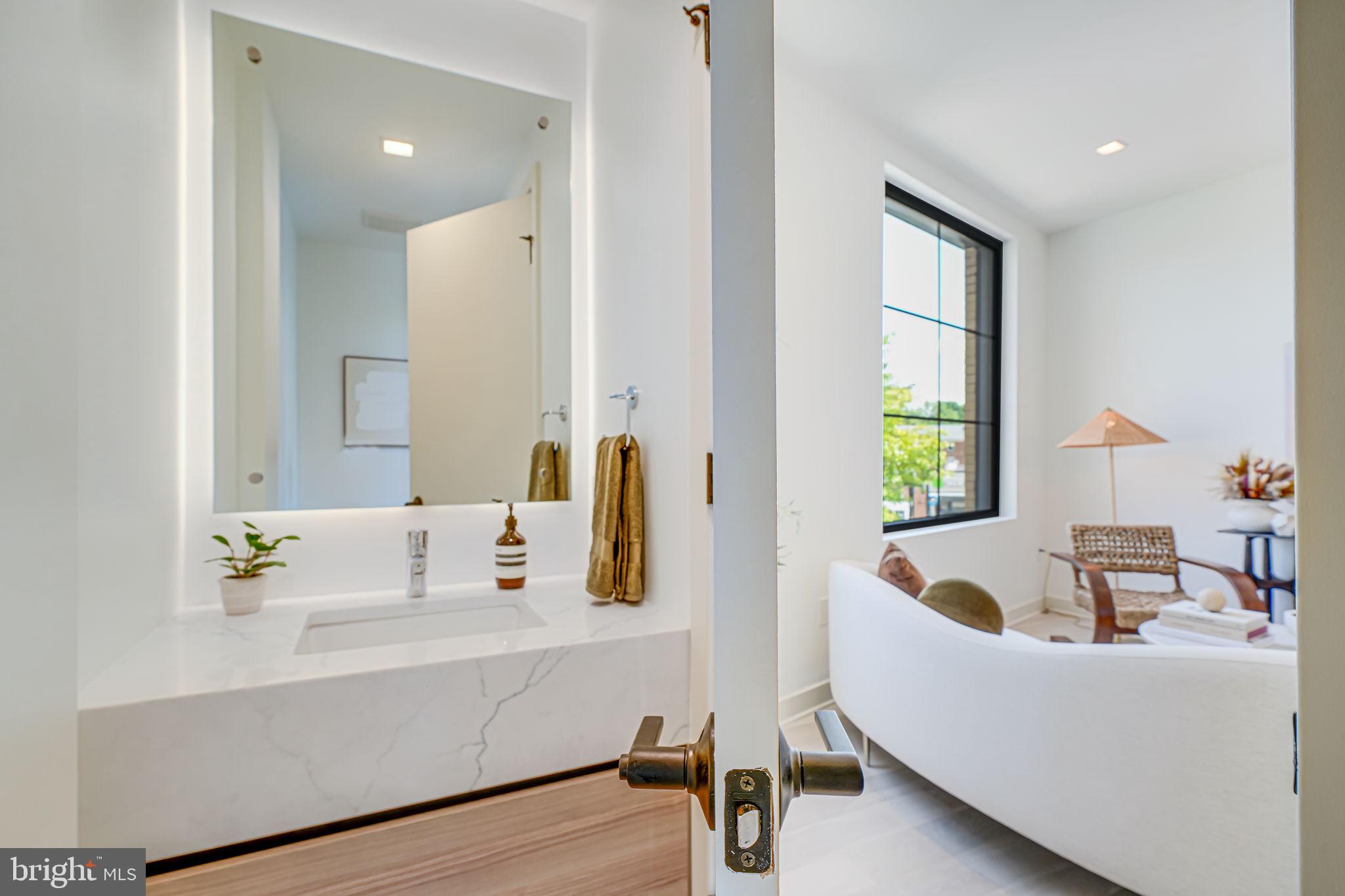 2905 Newark Street Northwest Washington, DC 20008 - Photo 4 of 52