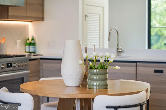 $1,295,000 | 2905 Newark Street Northwest, Washington, DC 20008