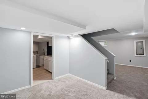 $900,000 | 3322 Holloman Road, Falls Church, VA 22042