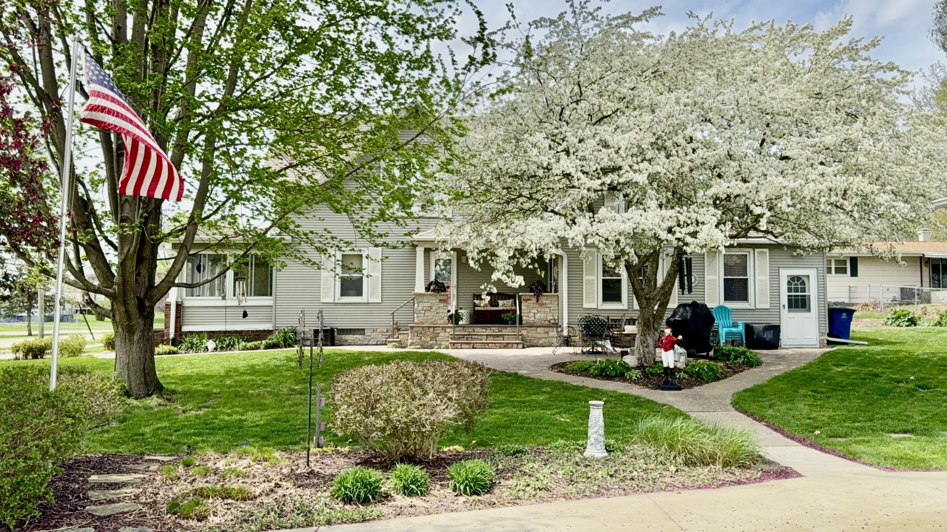 110 Southwest 7th Street Galva, IL 61434 - Photo 5 of 50