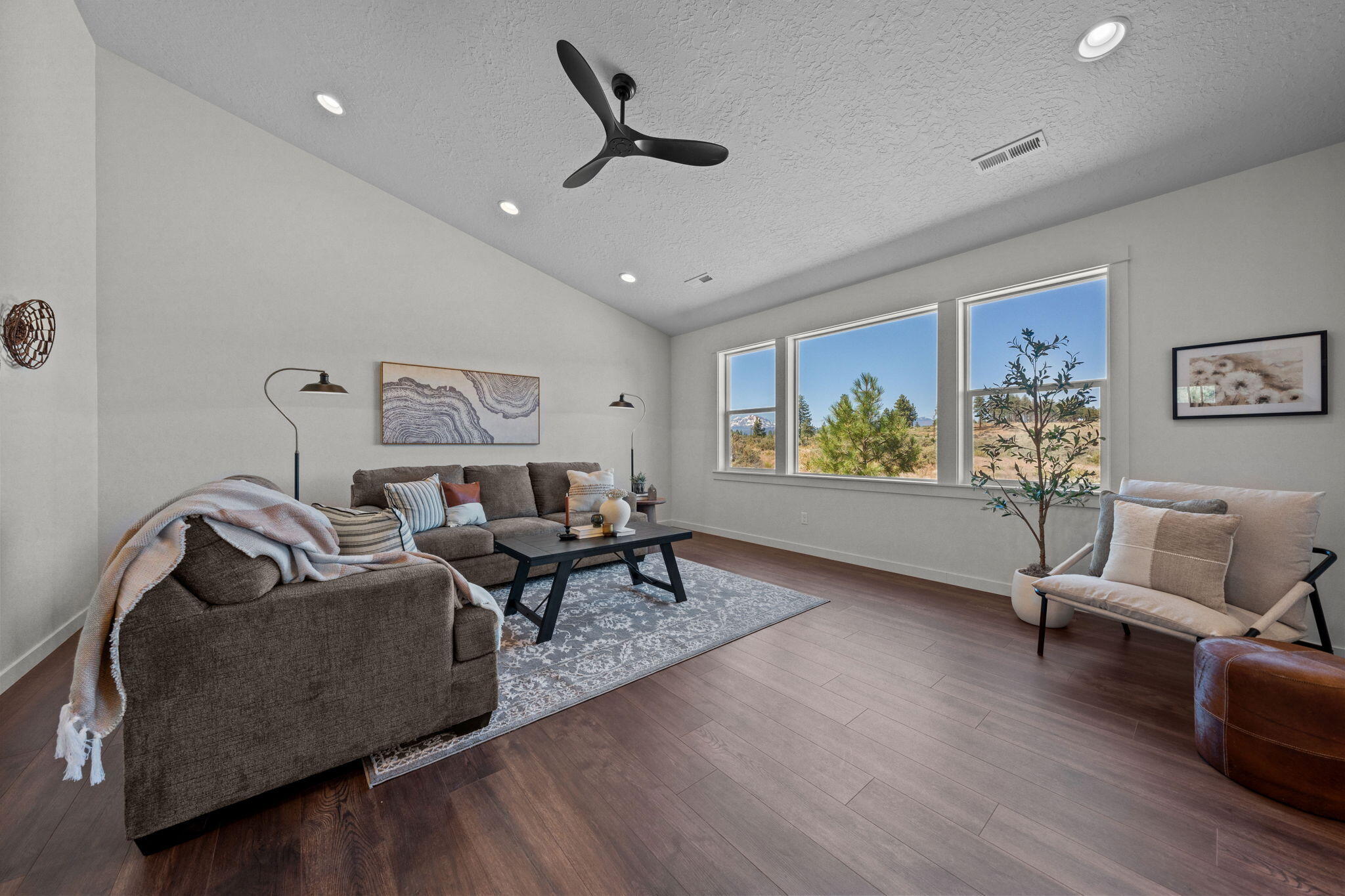 16828 Wilt Road Sisters, OR 97759 - Photo 5 of 84 49-web-or-mls-Riley_Visuals-49