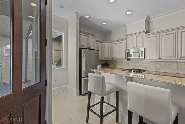 $360,000 | 1921 Woodberry Avenue, Shreveport, LA 71106