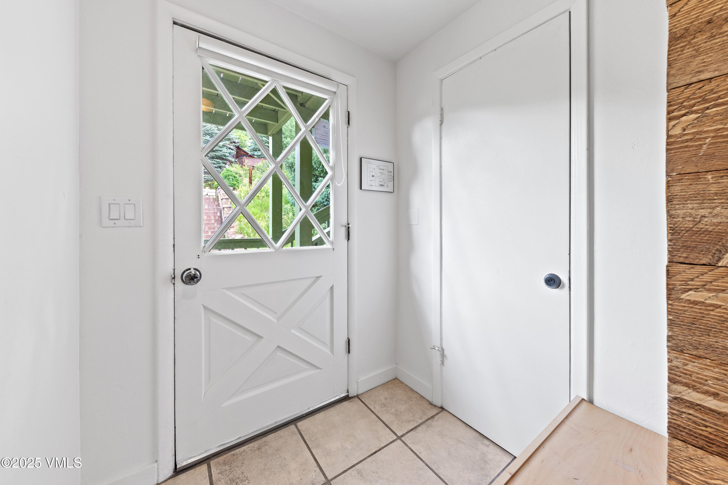 2448 Garmisch Drive, Unit 7 Vail, CO 81657 - Photo 21 of 25 S47A7079