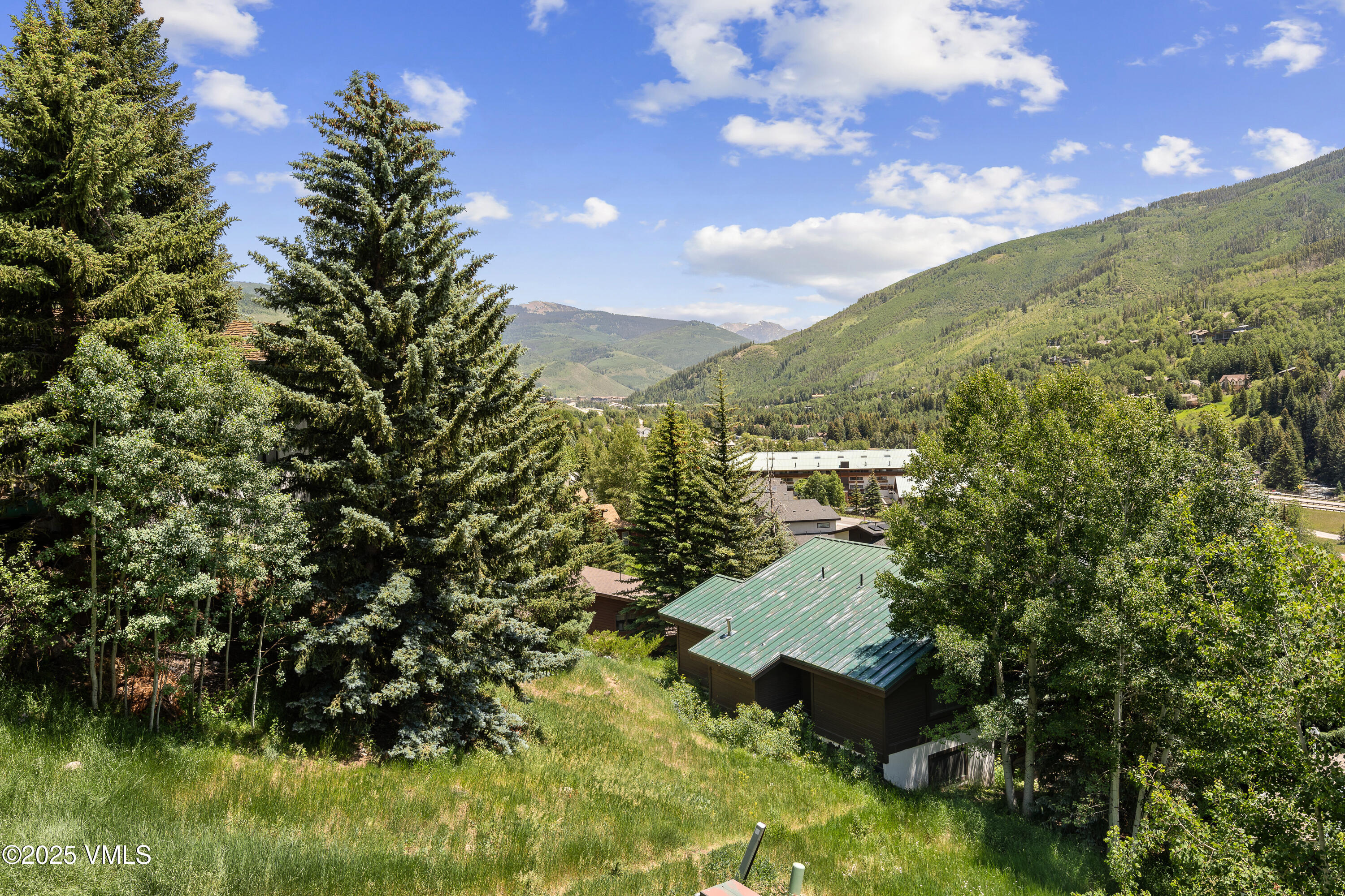 2448 Garmisch Drive, Unit 7 Vail, CO 81657 - Photo 25 of 25 S47A7173