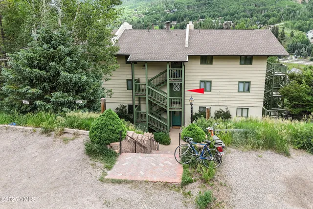$625,000 | 2448 Garmisch Drive, Unit 7, Vail, CO 81657