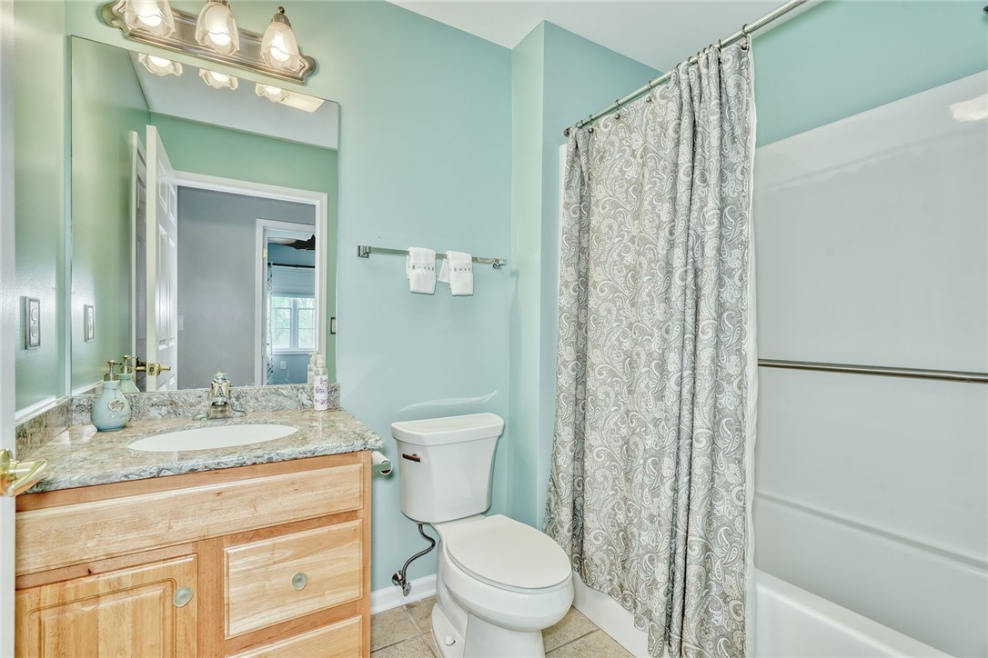 95 Eagle Pine Way Rochester, NY 14623 - Photo 26 of 38