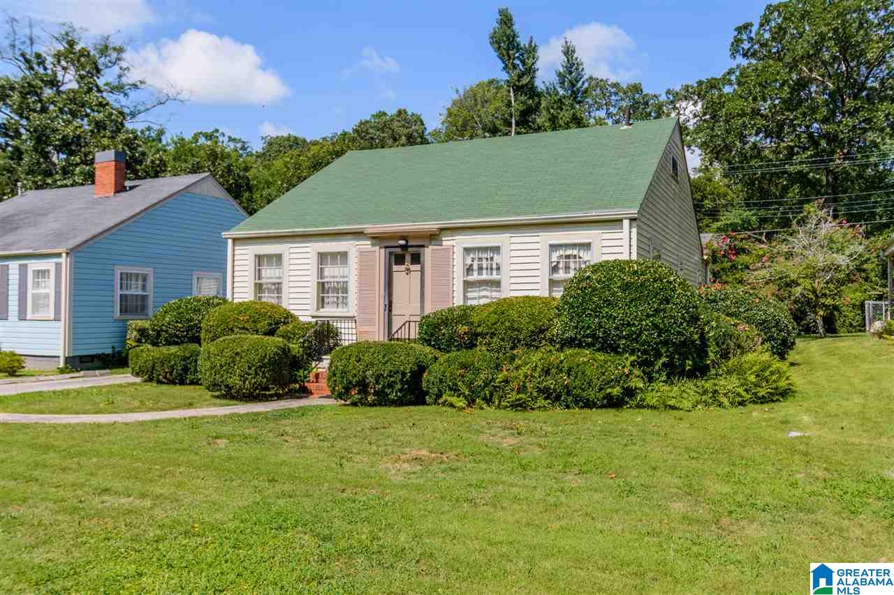 106 Woodland Road Bessemer, AL 35020 - Photo 3 of 32