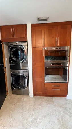 $3,300 | 3578 Magellan Circle, Unit 2373, Aventura, FL 33180