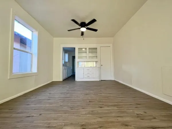 $795 | 938 East 12th Street, Douglas, AZ 85607