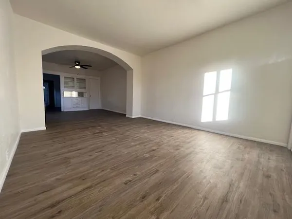 $795 | 938 East 12th Street, Douglas, AZ 85607