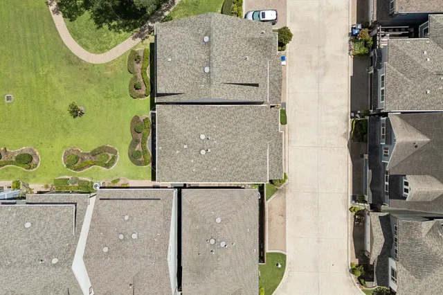 $399,000 | 11116 Sherwood Oak Lane, Houston, TX 77043