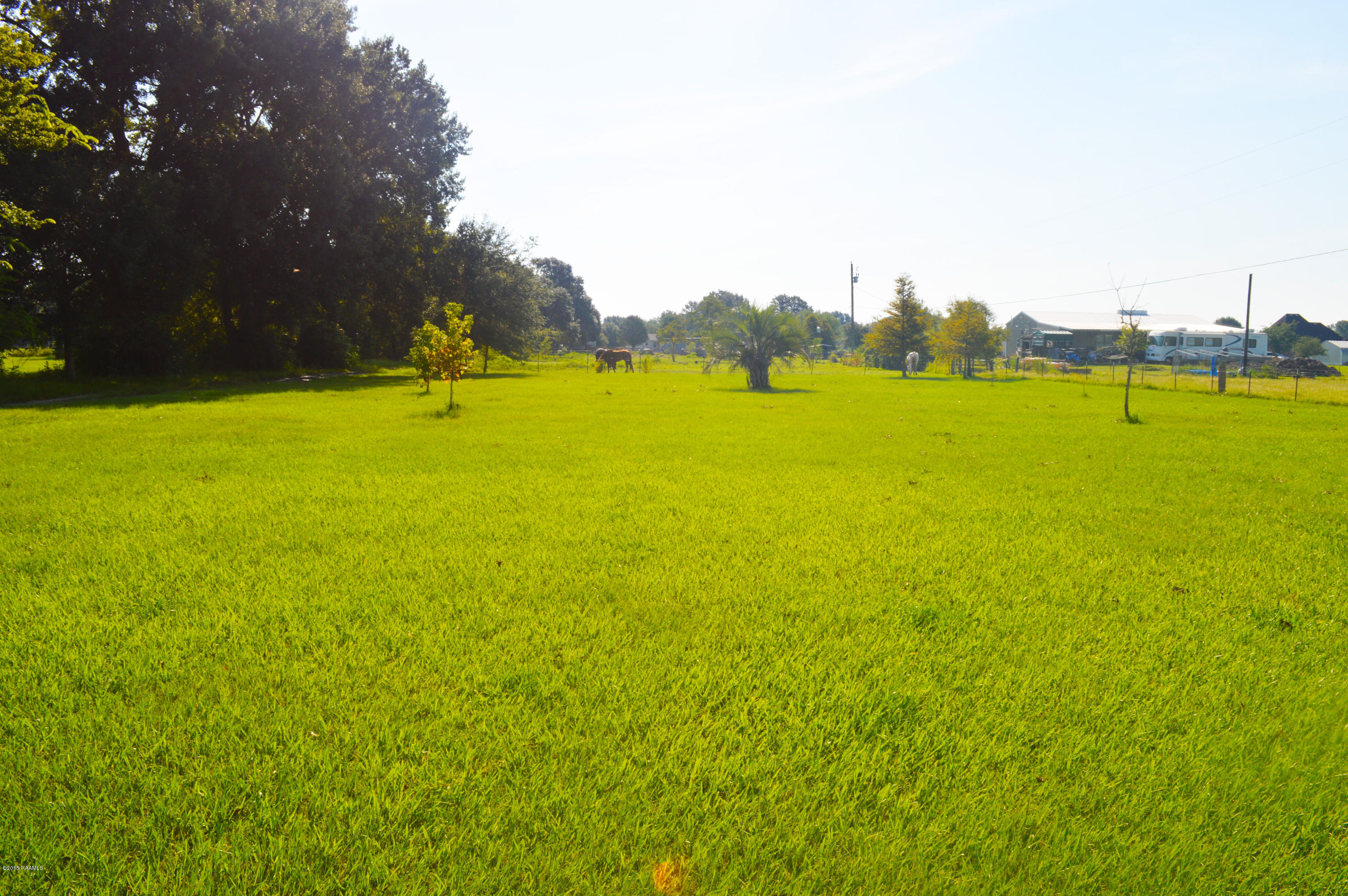 138 Courville Road Scott, LA 70583 - Photo 2 of 5 FORNT 2