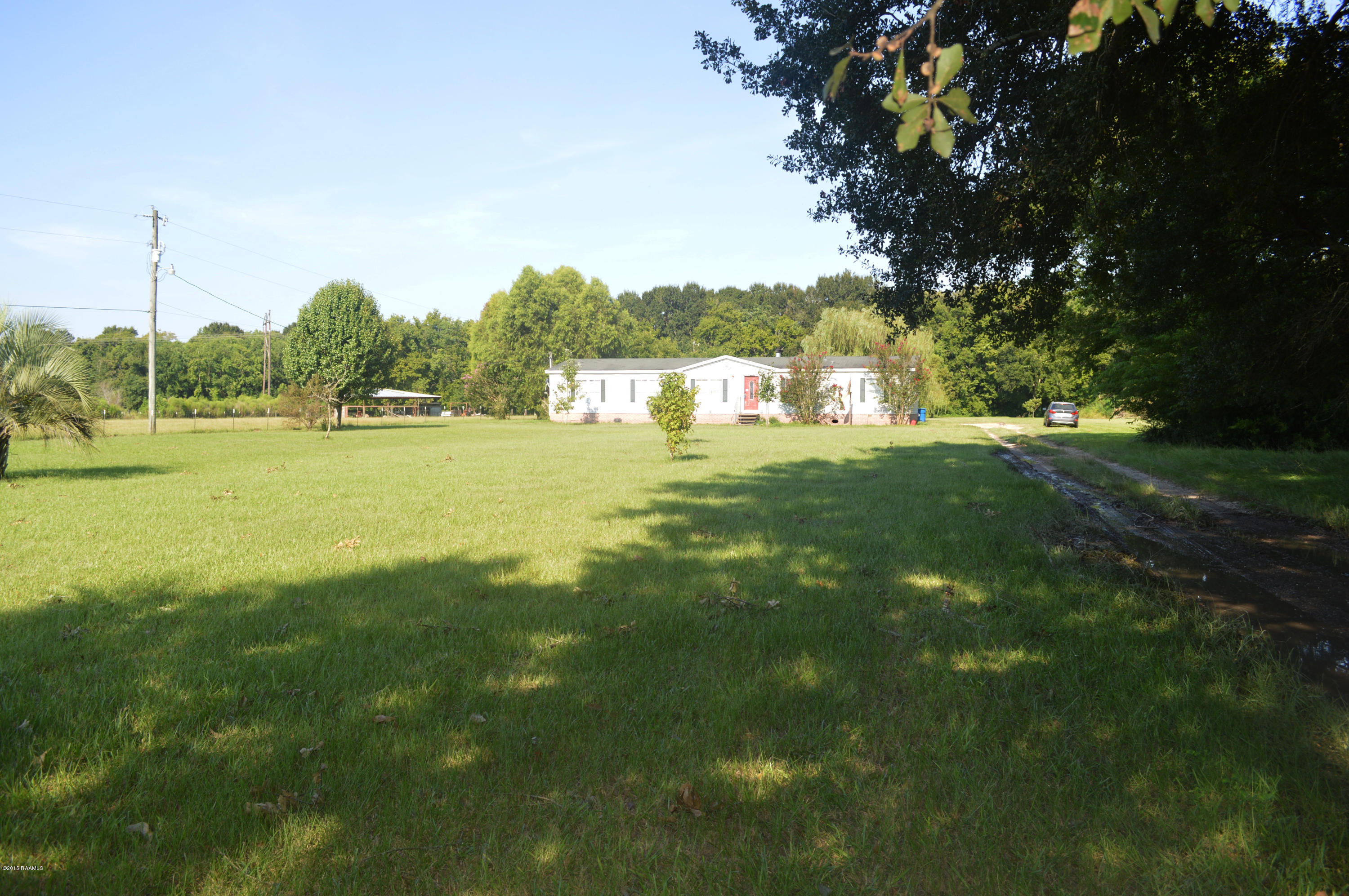 138 Courville Road Scott, LA 70583 - Photo 4 of 5 LONG SHOT