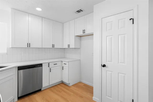 $2,000 | 16307 Essex Cove, Pflugerville, TX 78660