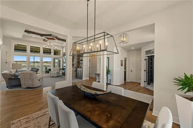 $1,200,000 | 1317 Granton Lane, Raymore, MO 64083