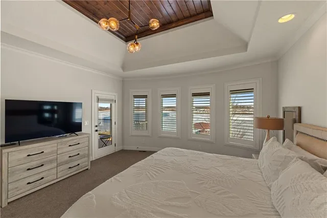 $1,200,000 | 1317 Granton Lane, Raymore, MO 64083