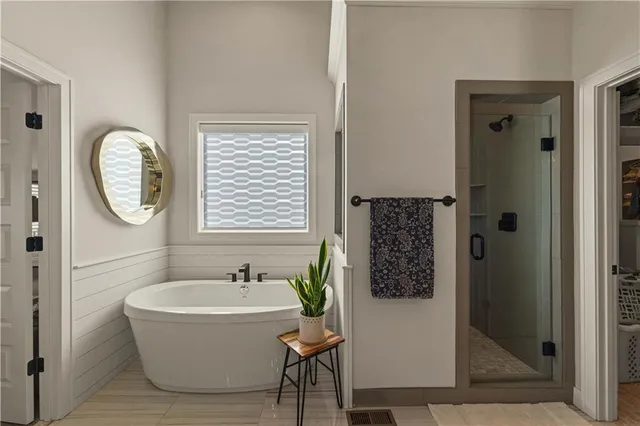 $1,200,000 | 1317 Granton Lane, Raymore, MO 64083