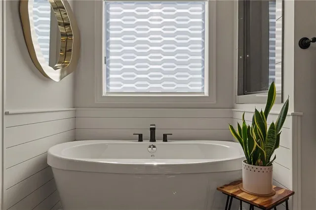 $1,200,000 | 1317 Granton Lane, Raymore, MO 64083