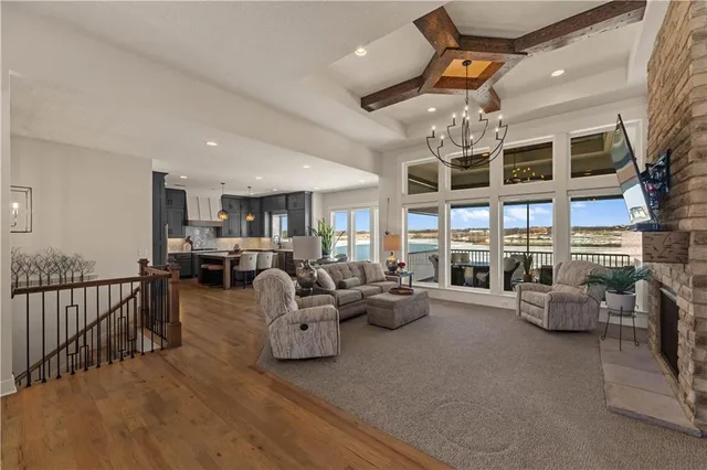 $1,200,000 | 1317 Granton Lane, Raymore, MO 64083