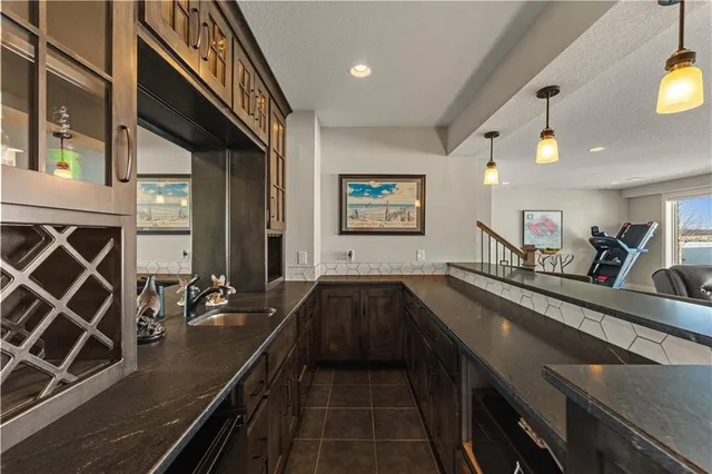 $1,200,000 | 1317 Granton Lane, Raymore, MO 64083