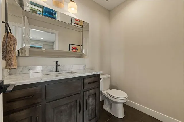 $1,200,000 | 1317 Granton Lane, Raymore, MO 64083