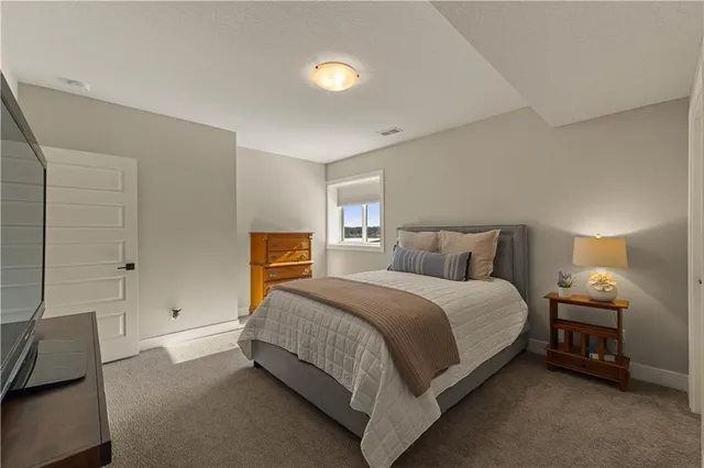 $1,200,000 | 1317 Granton Lane, Raymore, MO 64083