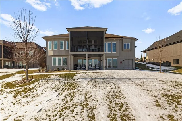 $1,200,000 | 1317 Granton Lane, Raymore, MO 64083