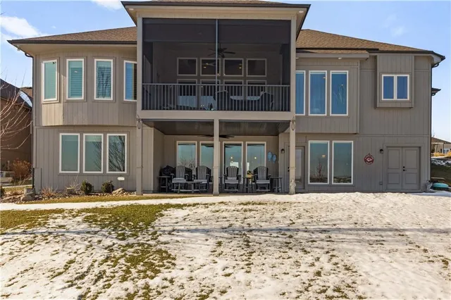 $1,200,000 | 1317 Granton Lane, Raymore, MO 64083