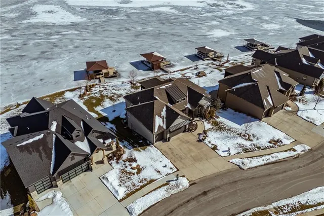 $1,200,000 | 1317 Granton Lane, Raymore, MO 64083