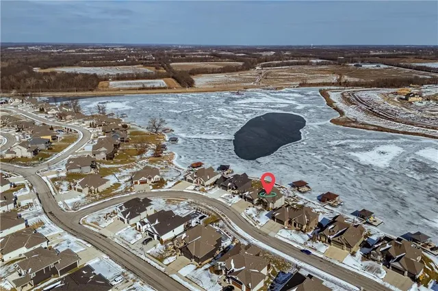 $1,200,000 | 1317 Granton Lane, Raymore, MO 64083