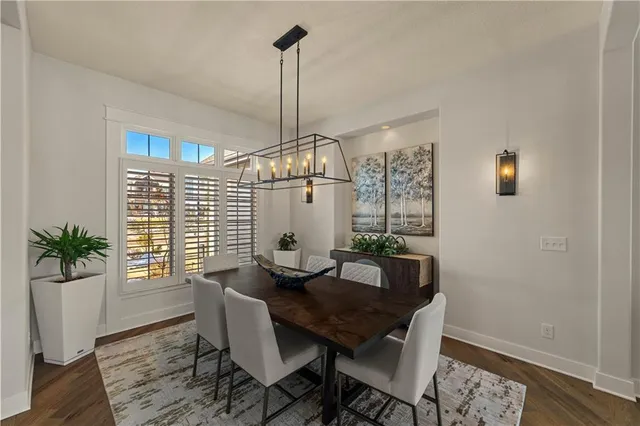 $1,200,000 | 1317 Granton Lane, Raymore, MO 64083