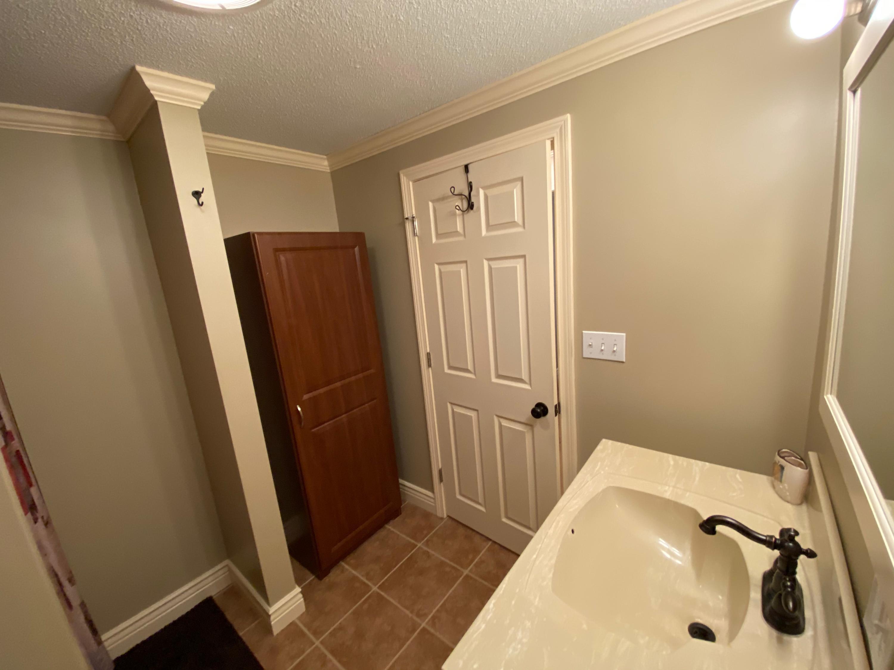 196 Augusta Road Rome, ME 04963 - Photo 66 of 89 FULL BATH