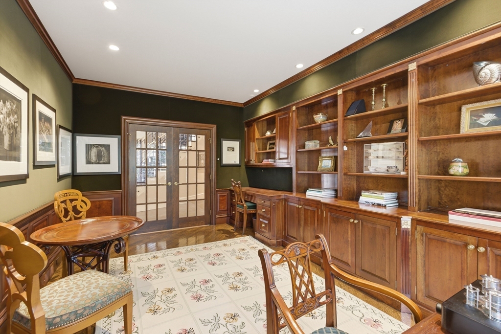 98 Bridle Trail Road Needham, MA 02492 - Photo 10 of 37