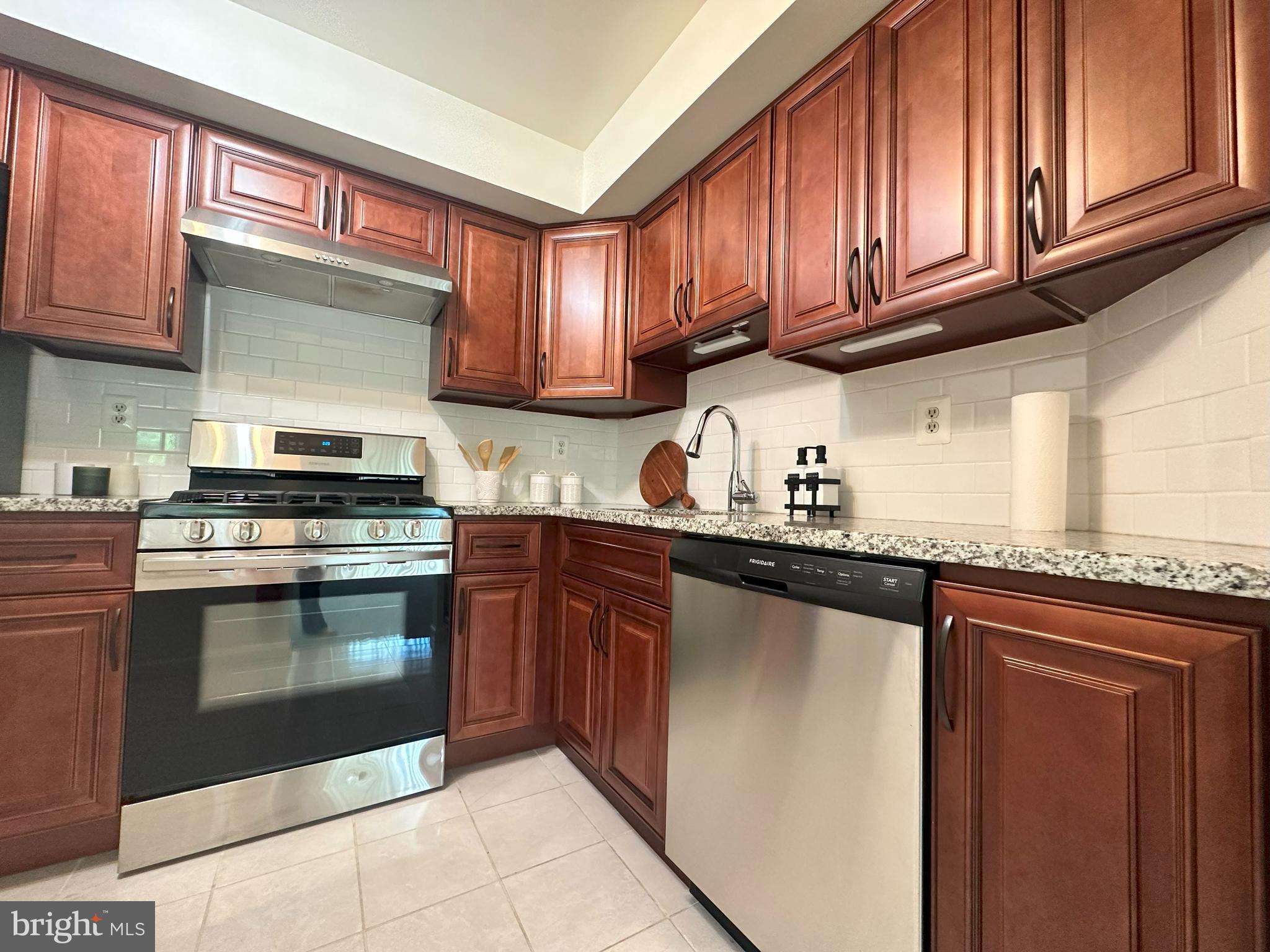 301 Trinity Court, Unit 5 Princeton, NJ 08540 - Photo 1 of 16