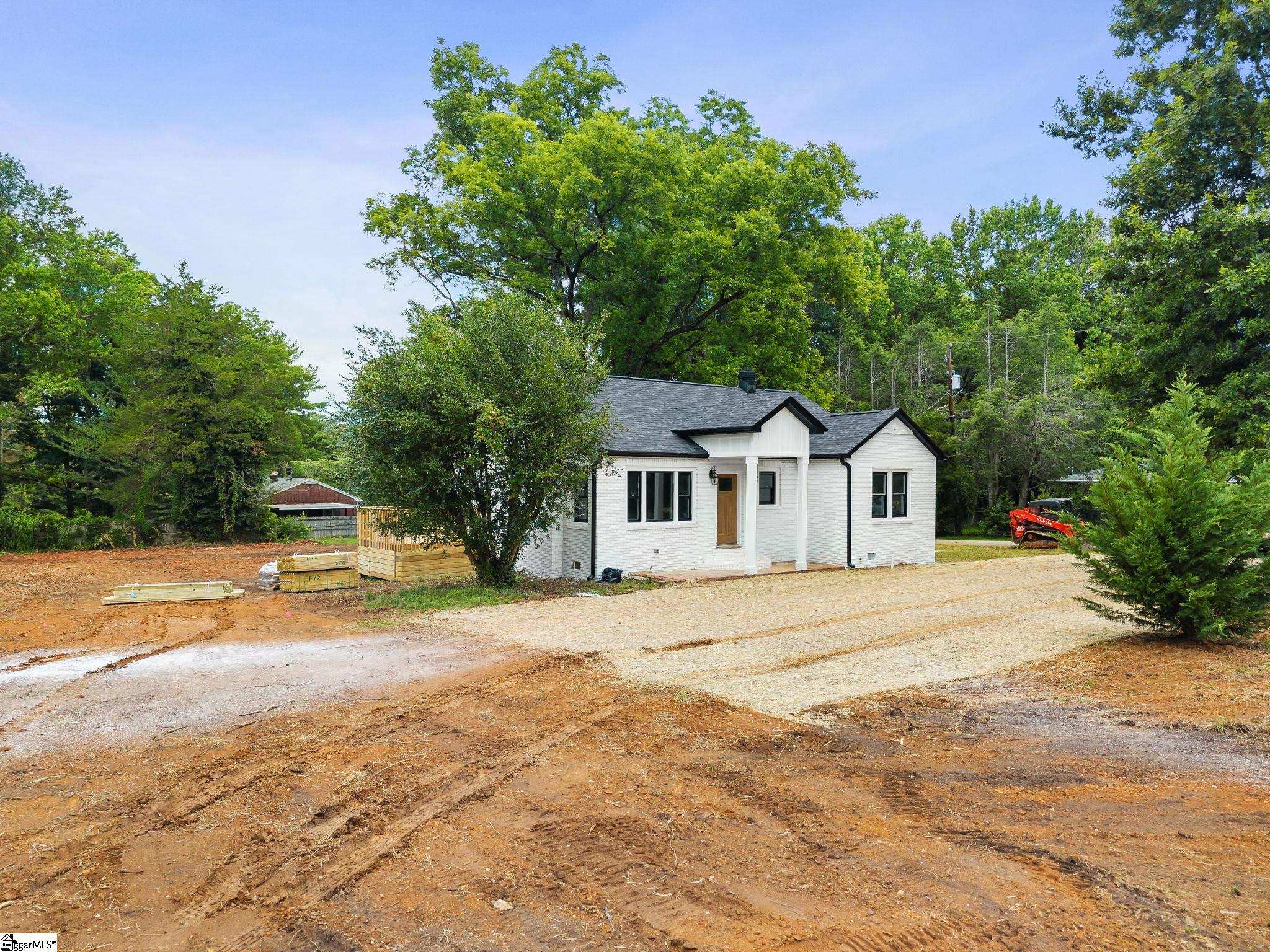 5497 Old Buncombe Road Greenville, SC 29609 - Photo 46 of 50