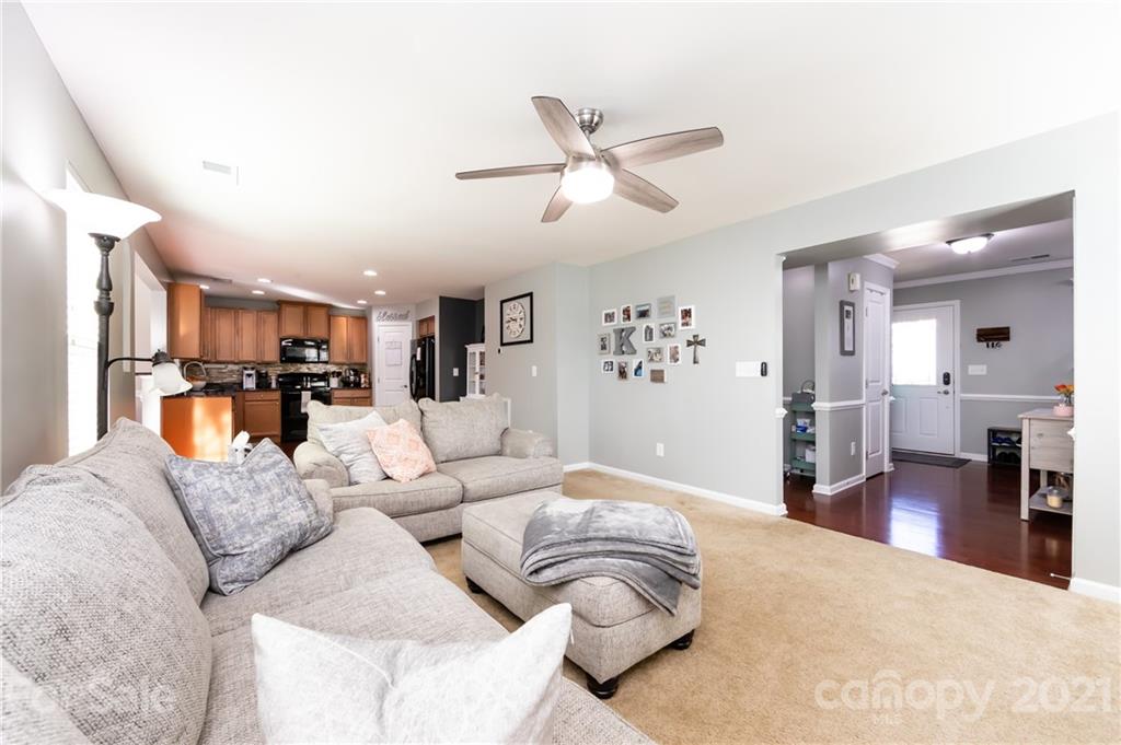 7690 West Berkeley Road Denver, NC 28037 - Photo 11 of 48