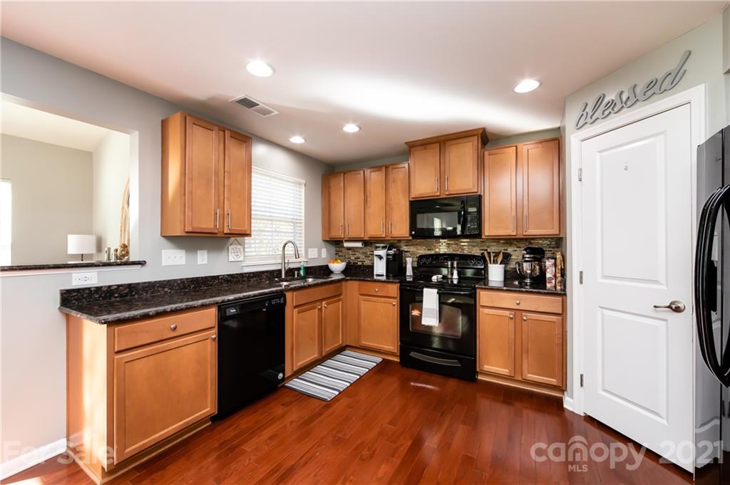 7690 West Berkeley Road Denver, NC 28037 - Photo 15 of 48