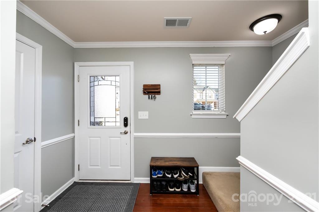 7690 West Berkeley Road Denver, NC 28037 - Photo 5 of 48