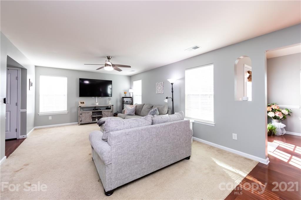 7690 West Berkeley Road Denver, NC 28037 - Photo 8 of 48