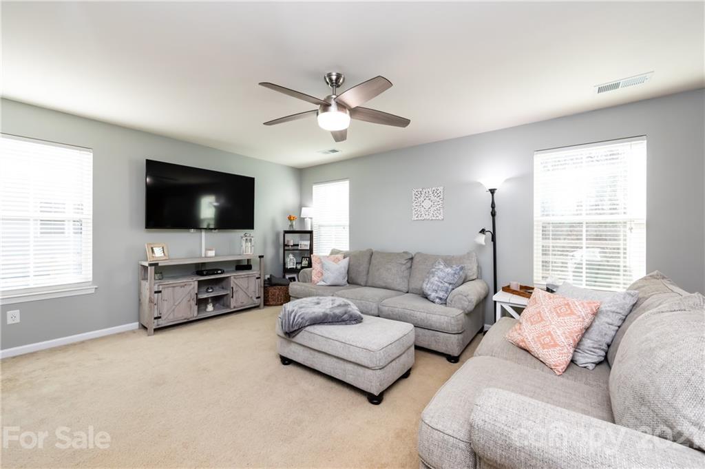 7690 West Berkeley Road Denver, NC 28037 - Photo 9 of 48