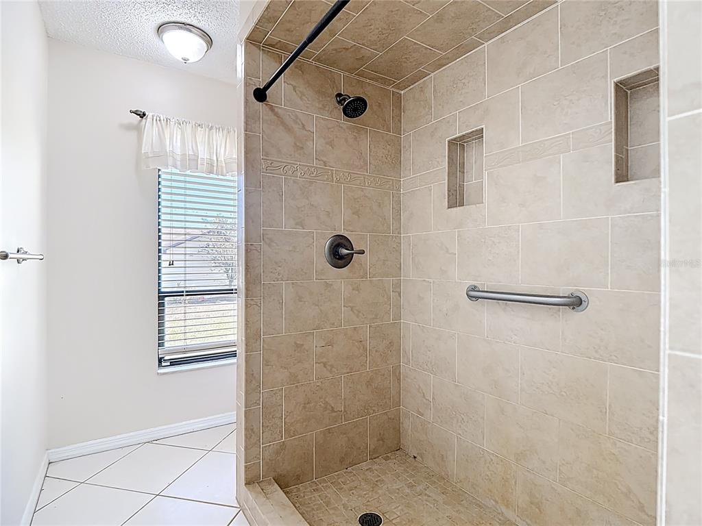 2780 East Sam Allen Road Plant City, FL 33565 - Photo 31 of 47