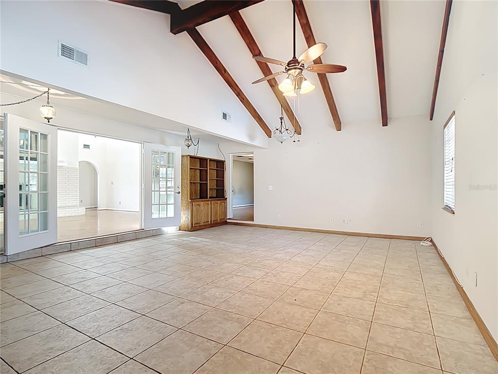 2780 East Sam Allen Road Plant City, FL 33565 - Photo 4 of 47