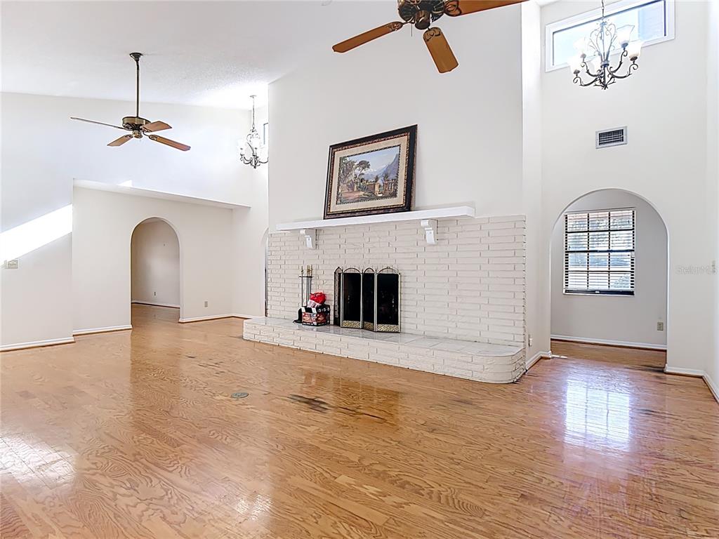 2780 East Sam Allen Road Plant City, FL 33565 - Photo 8 of 47