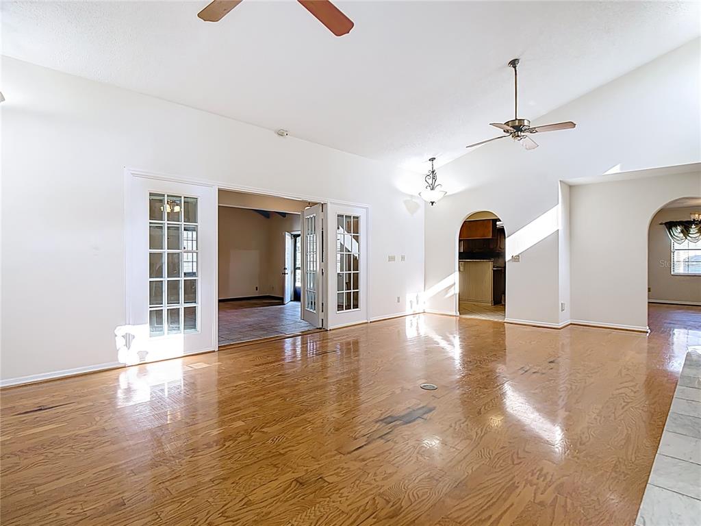 2780 East Sam Allen Road Plant City, FL 33565 - Photo 9 of 47