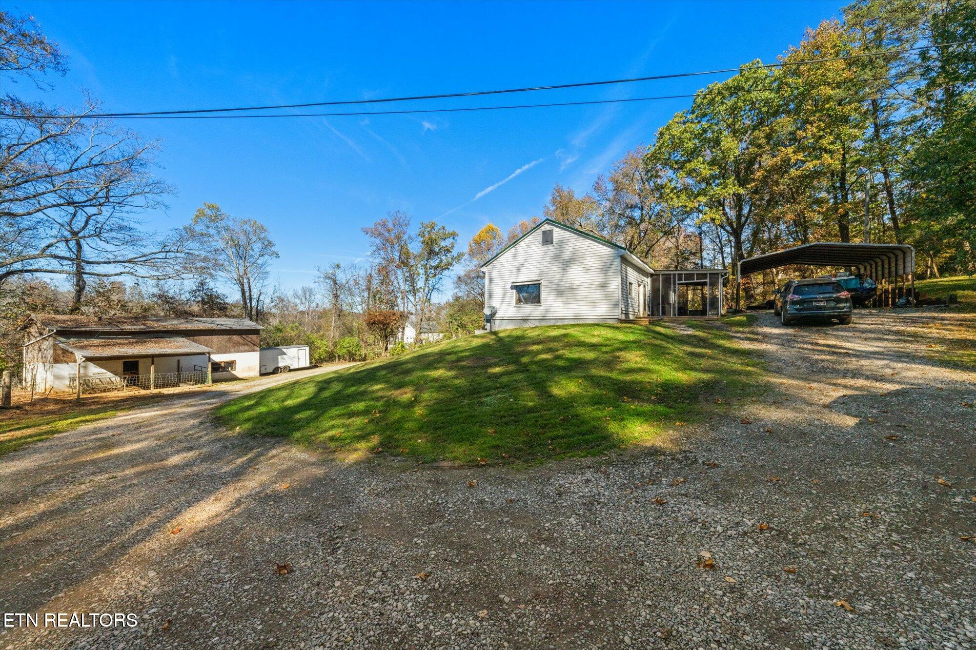 6439 Henegar Road Corryton, TN 37721 - Photo 21 of 25 21-6439-Henegar-Rd-Corryton-TN-21