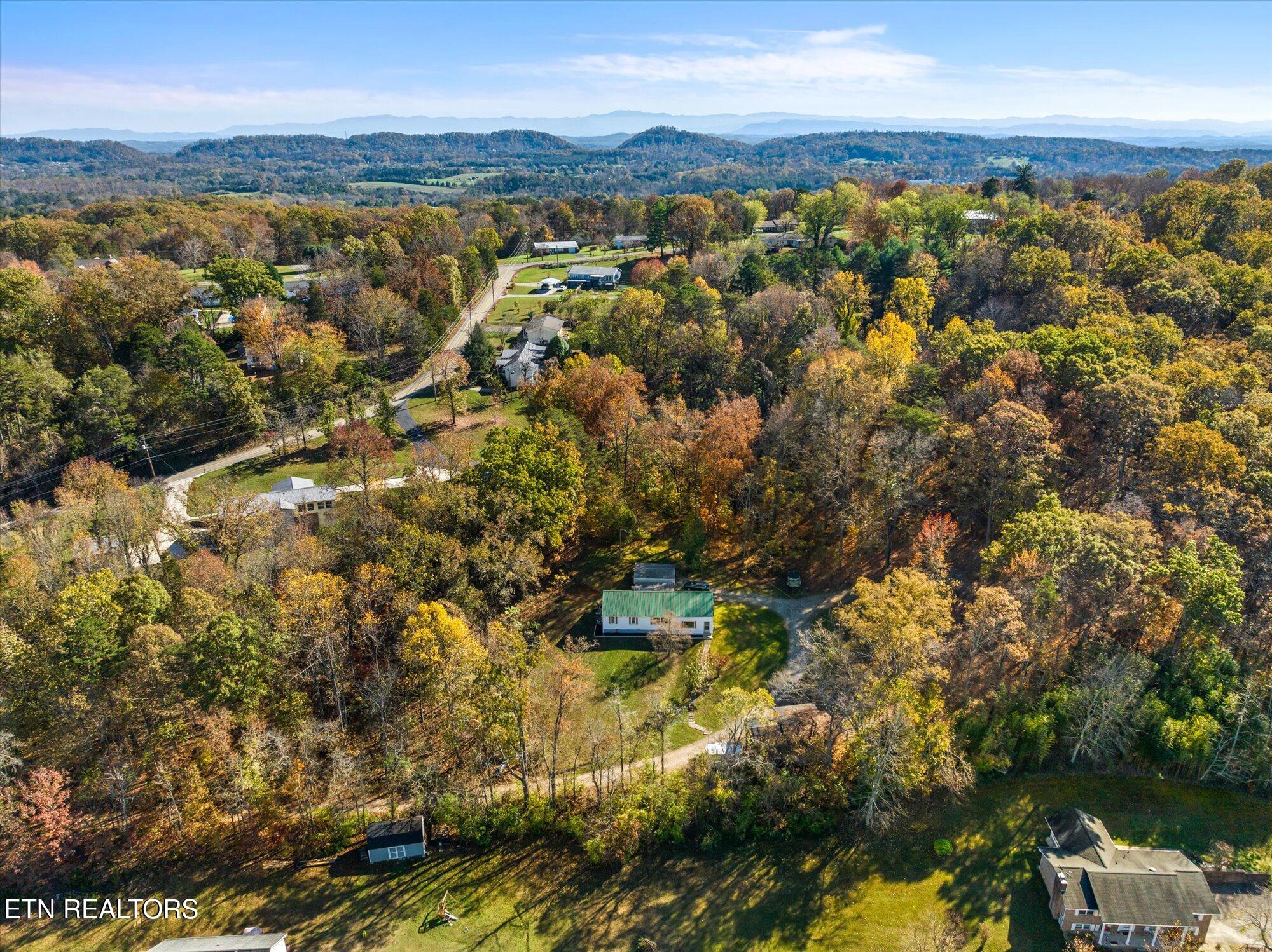 6439 Henegar Road Corryton, TN 37721 - Photo 22 of 25 22-6439-Henegar-Rd-Corryton-TN-22