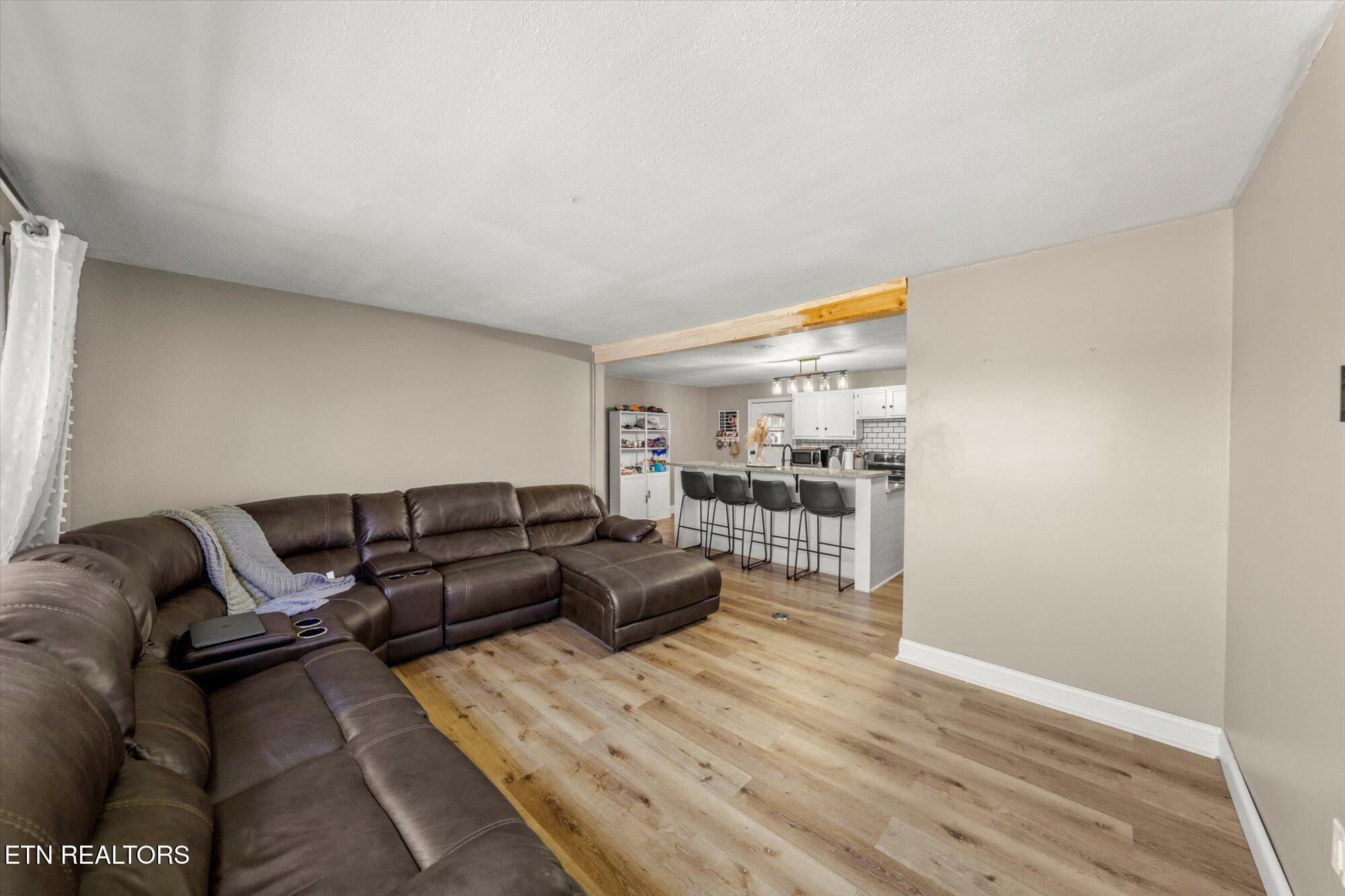 6439 Henegar Road Corryton, TN 37721 - Photo 5 of 25 05-6439-Henegar-Rd-Corryton-TN-5